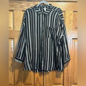 Cato Black and White Shirt